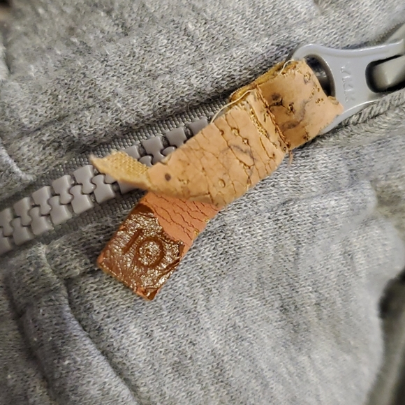 10 Tree Gray Zip Up Sweater - Picture 7 of 7